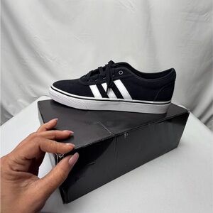 Adidas ADI ease. Size 10 men’s